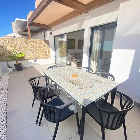 Casa Oasis Con Piscina